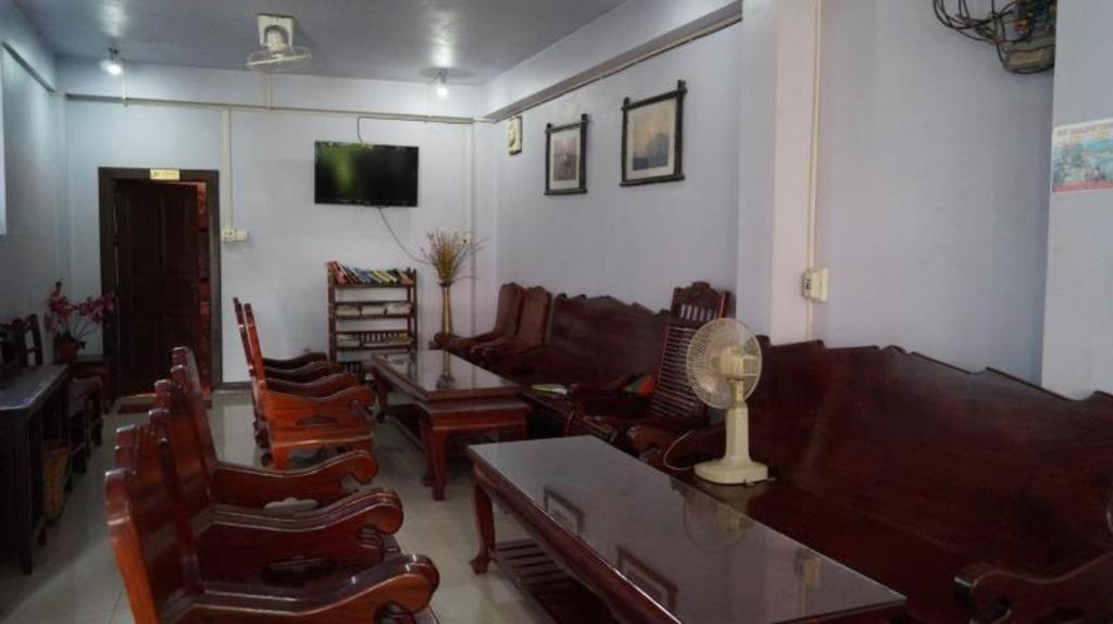 Phou Ang Kham 2 Hotel Vang Vieng Exterior photo